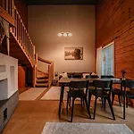 Aurelfox B By Aavalevi Appartement Levi