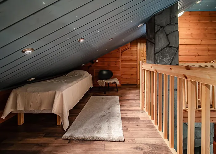 Aurelfox B By Aavalevi Daire *